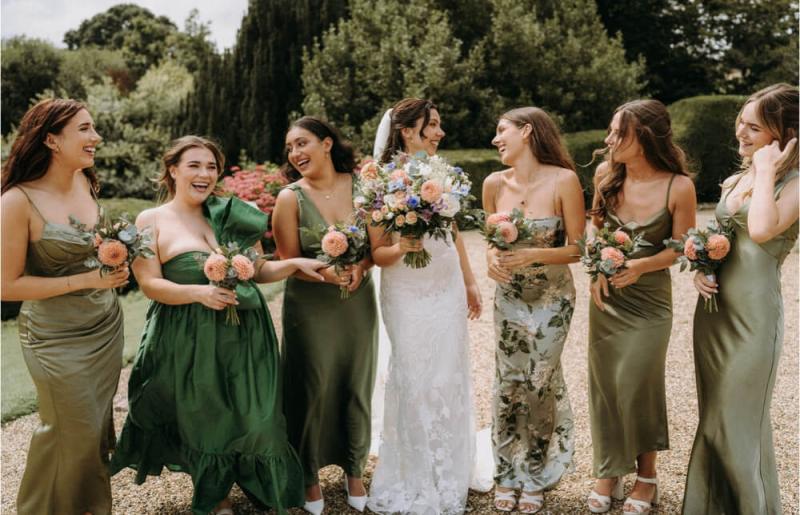 Bridal party with mix of natural and glam bridesmaid makeup