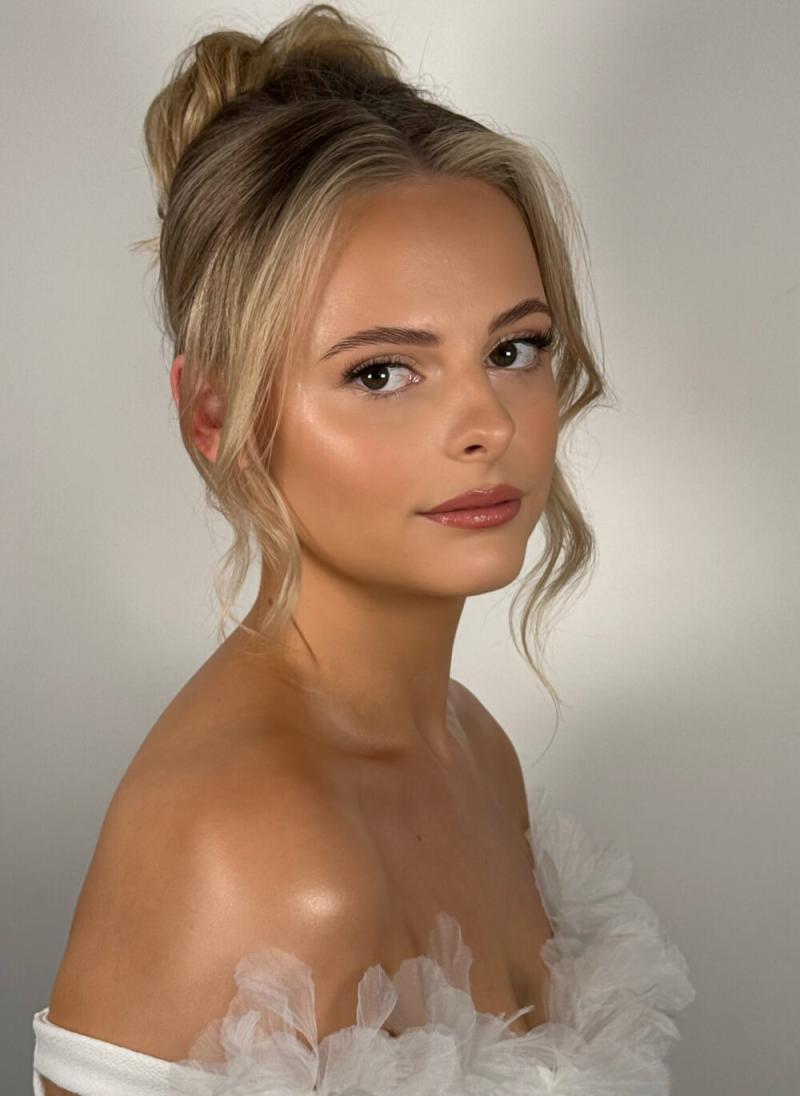 jo-frankham-makeup-wedding-portfolio-1739111593.jpeg