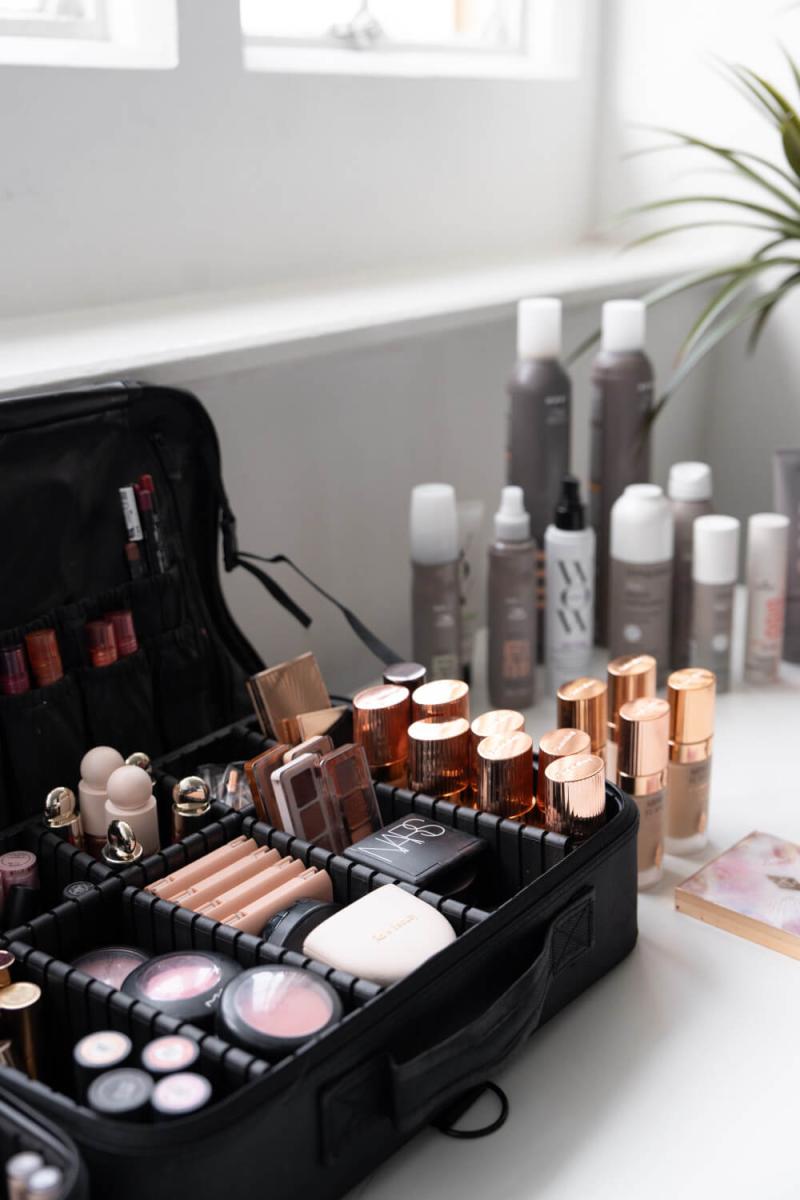 katy-djokic-wedding-hair-makeup-wedding-portfolio-1737735836.jpg makeup waiting to be applied