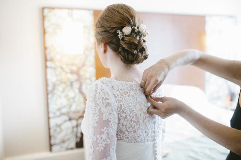 lucy-elliot-hair-and-make-up-artist-wedding-portfolio-1741123235.jpg best long-sleeved bridal hair looks