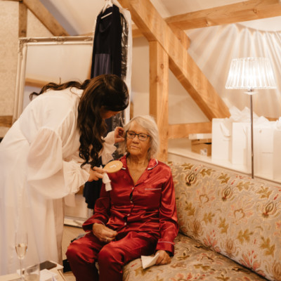 Adm makeupartist & hairstylist - Wedding Review Image