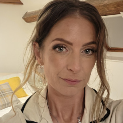 Kathryn Braunton - Bridal Makeup Artist - Wedding Review Image
