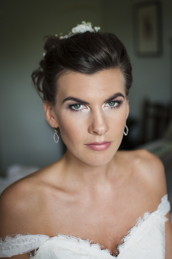 - Make Me Bridal Artist: Beauty Tale. Photography by: Aleksandra Guz.