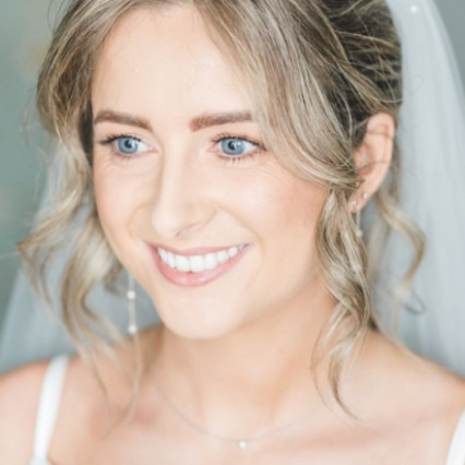  #bridalmakeup #blueeyes #softglammakeup