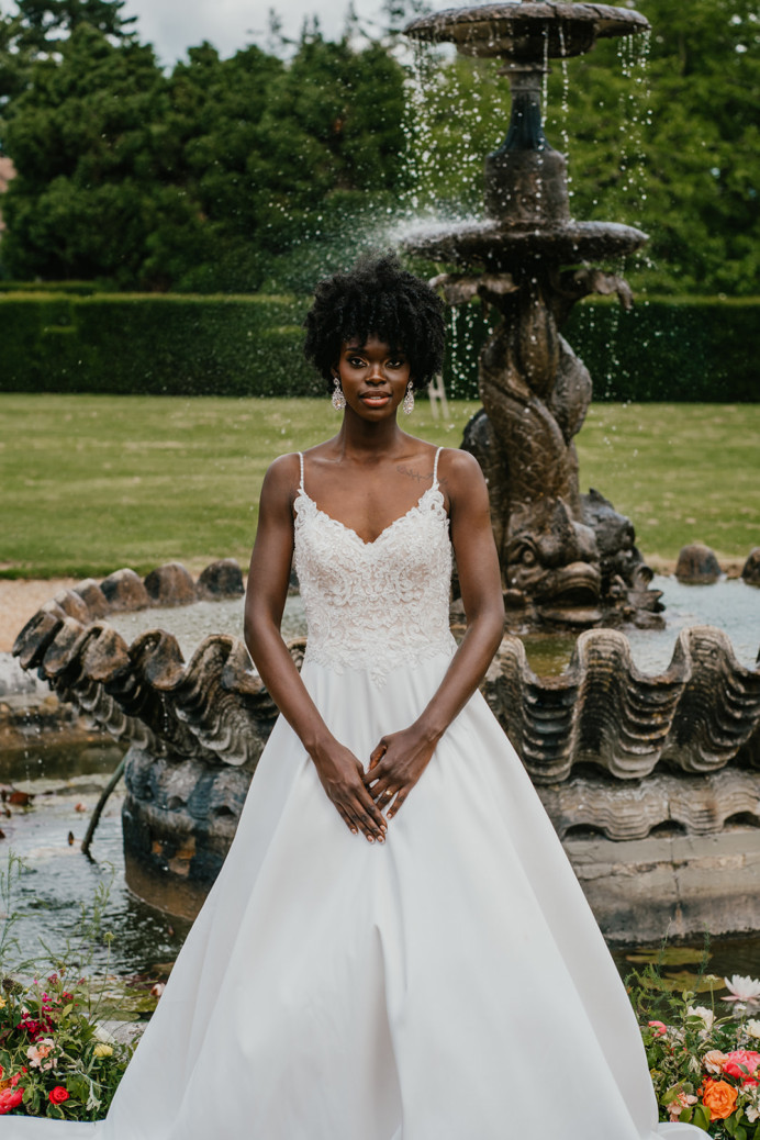 - Make Me Bridal Artist: Makeupology . Photography by: shelby ellis. #classic #glamorous