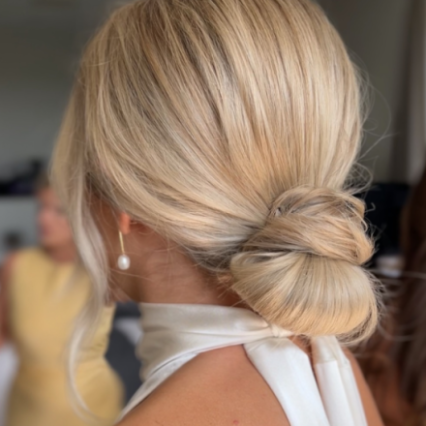 Featured portfolio item for Lauren Garfitt Makeup & Hair