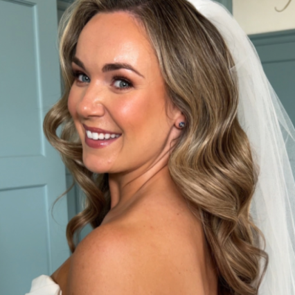 Featured portfolio item for Lauren Garfitt Makeup & Hair