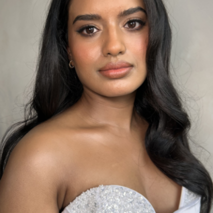 Featured portfolio item for Lauren Garfitt Makeup & Hair