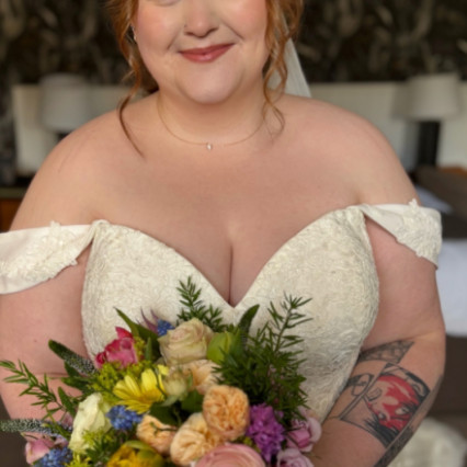 Featured portfolio item for Lily Winfield MUA