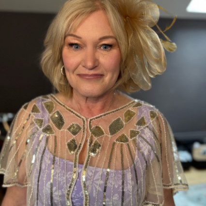 Mother of the bride hair & makeup by me - #classic #glamorous #curls #blonde #gettingready #goldeyeshadow #elegant #weddinghairandmakeup #motherofthebride