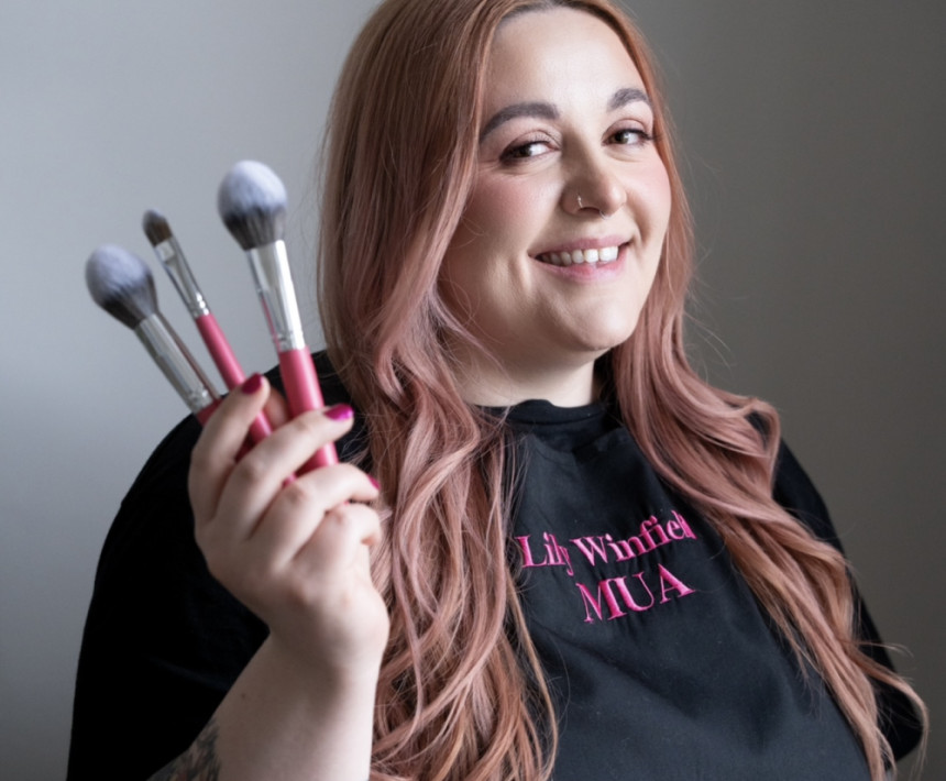 Lily Winfield MUA