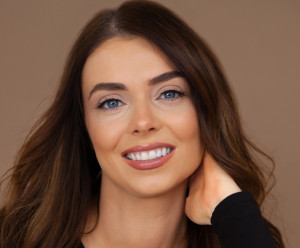 Nicola Byatt Mobile Hairdresser - Bridal Artist