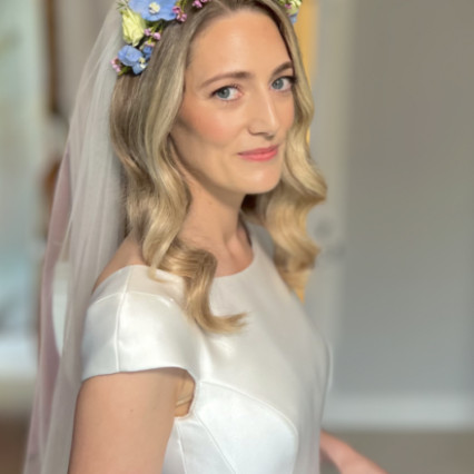  #classicmakeup #naturalbride #timeless #modernvintage #hampshiremakeupartist #modernmakeup #softmakeup #enhancingmakeup #hampshiremakeup