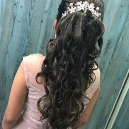  #bridalhair #curls