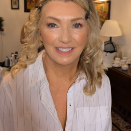  #classic #weddingmorning #bridalmakeup #glowingmakup