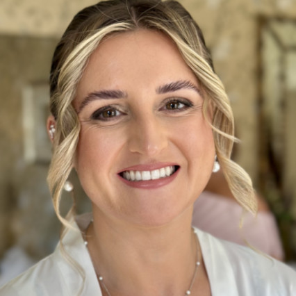  #weddingmorning #glow #soft #bridalmakeup #perfectmakeup