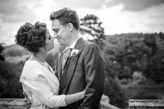 - Make Me Bridal Artist: Gustav Fouche. Photography by: Catherine Bradley. #glamorous #bridalhair #weddinghair