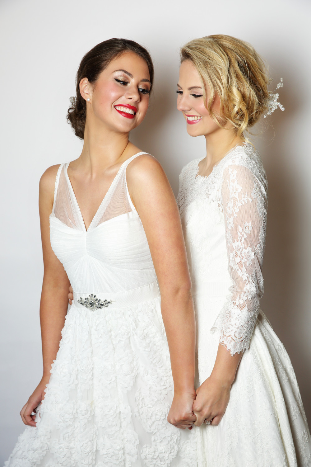 - Make Me Bridal Artist: Sarah Patterson Hair and Make Up Artist. Photography by: Julia Holland.
