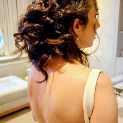 Up do for naturally curly bride

glowbyjuliana@gmail.com 
Insta: @glowbyjuliana - #bohemian #curlyupdo