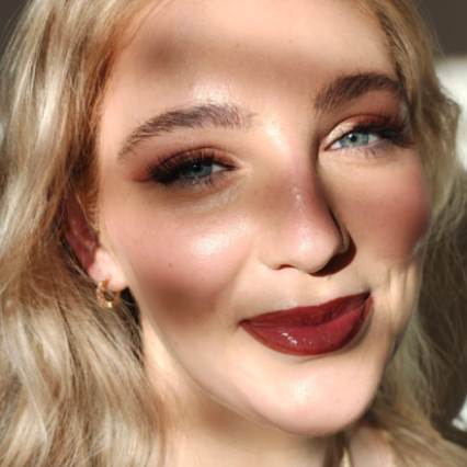 For tailored packages please contact me directly 
@glowbyjuliana
Or what's App
0752 22901 88 - #glamorous #redlip