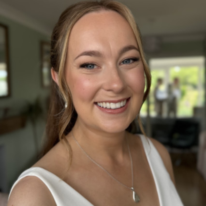 Featured portfolio item for Alice Porter Make-up & Hair