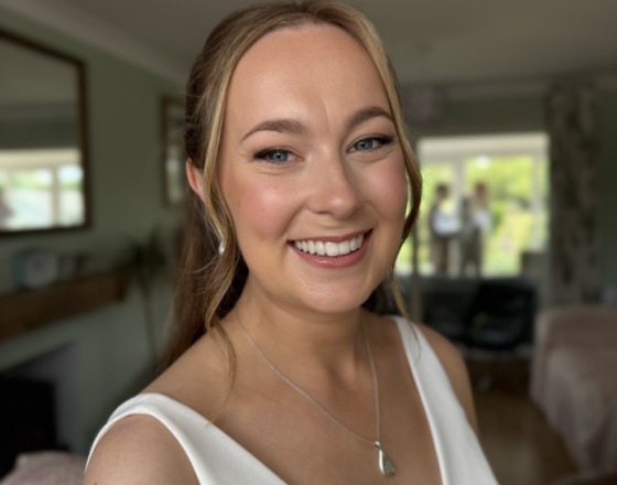 Alice Porter Make-up & Hair