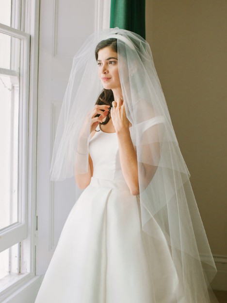 - Make Me Bridal Artist: Kat Sykes. Photography by: Inna Kostukosky.