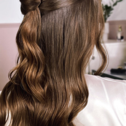  #halfuphair #bridalhair