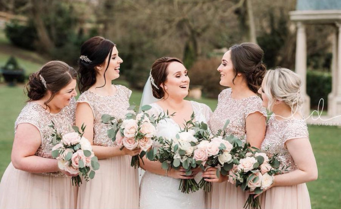 - Make Me Bridal Artist: Kelly Hanks Hair Design . Photography by: Lynsey Doran. #classic #updo #elegant #pretty #romantichairup