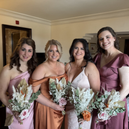  #weddingmorning #bridesmaidhair #bridesmaidhairandmakeup #bridesmaidmakeup #kentbridalmakeupartist #bridalmakeup