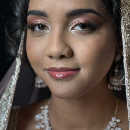  #asianwedding #asianbride #asianbridalmakeup #asianmakeup #londonmua #eastlondon #asianbridal #londonmakeupartist