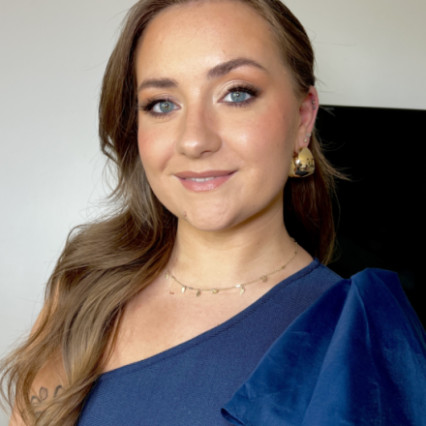 Featured portfolio item for Izzy Milne MUA