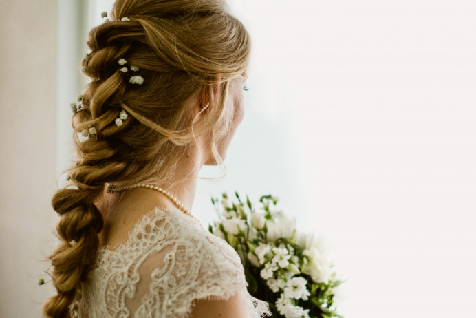 - Make Me Bridal Artist: Bridal Hairstylist Moira Borg. Photography by: Matt. #boho