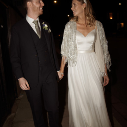  #modernbride #londonbride #minimalmakeup