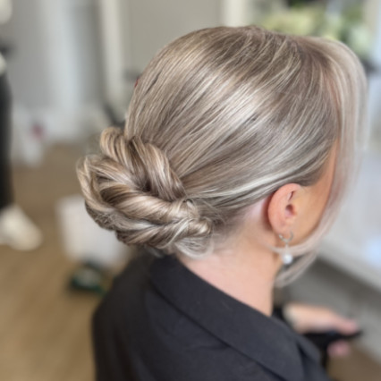 Featured portfolio item for Hair by Lauren bridal