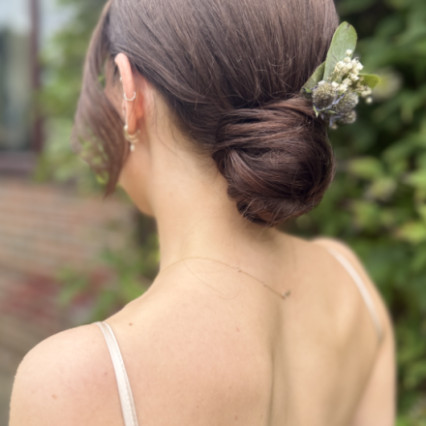 Featured portfolio item for Hannah Bailey Bridal Hair & Makeup