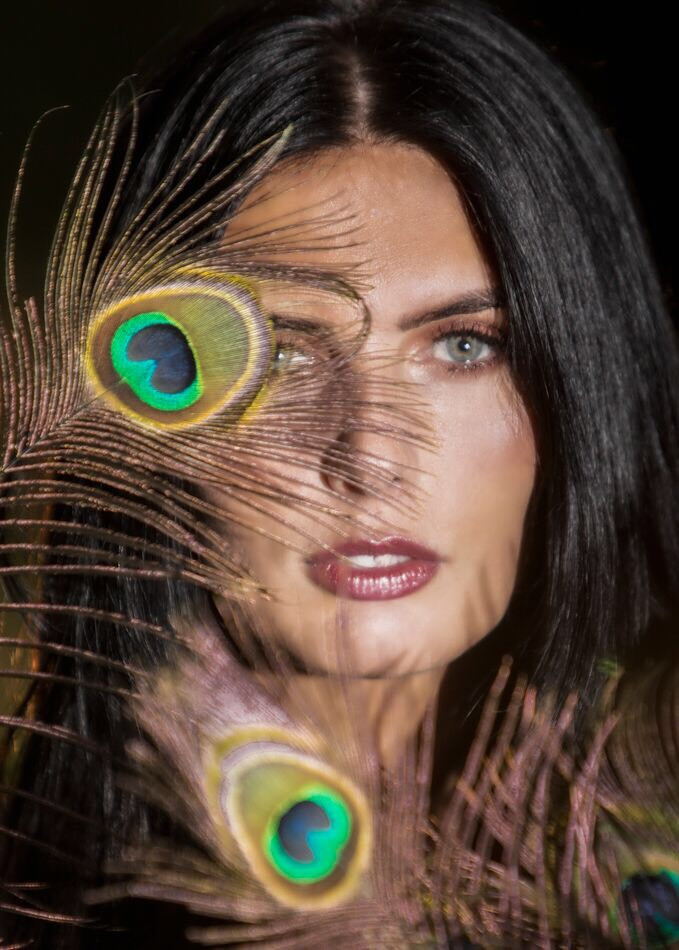 My ultimate Favourite close up image showing true skin Radiance from a styled Boho Shoot using all Charlotte Tilbury to create a real dreamy enchanting look. Look at that skin glow!
Venue @enchantingwoodlandweddings - Make Me Bridal Artist: Sammy Jo The Beauty Box. Photography by: Karen Massey Photography. #bohemian #boho #bridalmakeup #glow #coolbride #perfectmakeup