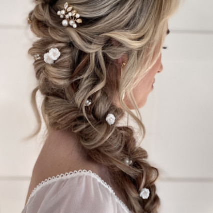 Boho braid - Photography by: Charlotte Heather Bridal Hair. #bohemian #boho #bohobraid