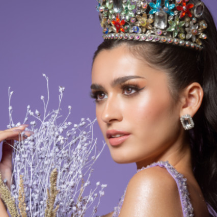 If you’ve been following my work, you’ll know I also specialize in pageantry makeup. This look was created for the Miss Earth 2022 winner, a radiant, confident beauty look that complements her natural glow. - Photography by: Chester Sigua. #glamorous #smokeyeyes #dewyskin #brownsmokeyeye