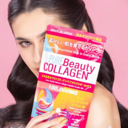 I also work on commercial and endorsement shoots, including campaigns for Pure Beauty Collagen, which was featured in British Vogue and showcased on a massive billboard in Asia - Photography by: Bruno Tiotuico. #soft