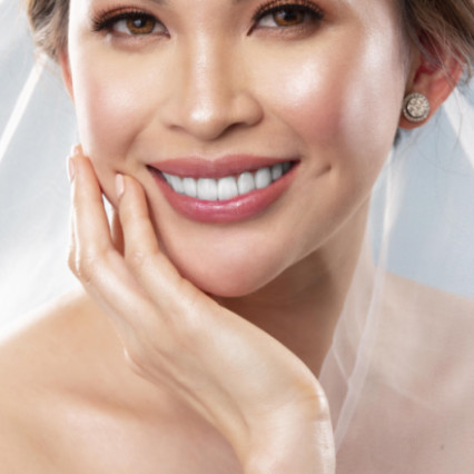  Photography by: Bruno Tiotuico. #multicultural #freshmakeup #radiantbride #bridalmakeup