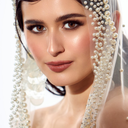 This pre-wedding shoot was for my LA-based bride, a young model with a flair for creativity. She wanted a shoot that was unique, artistic, and full of personality, and I was thrilled to bring her vision to life. - Photography by: Chester Sigua. #glamorous #modernbride #glambride #glowingskin