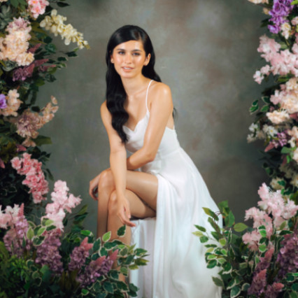  Photography by: Benj Agoc. #dewyskin #freshmakeup #softmakeup #glowy #radiantskin