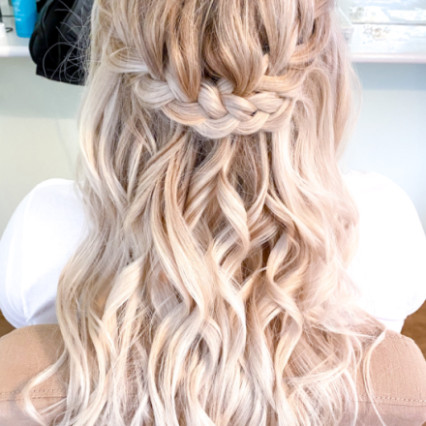 Featured portfolio item for Annie L Bridal Hair