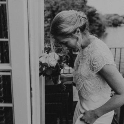  #bridalhair #relaxedupdo