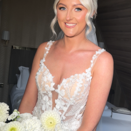 Featured portfolio item for Isabelclarkemakeupartist