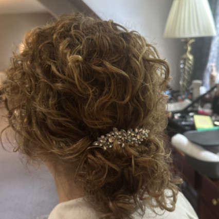  #curlyhair #curlyupdo #naturalcurls #curlyupdo