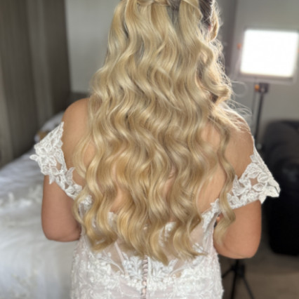  #halfuphair #bridalhairstylist