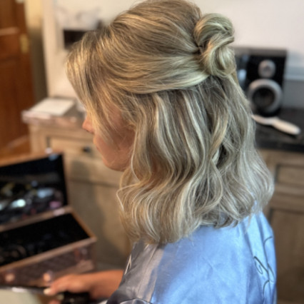  #bridesmaidhair #bridalhair