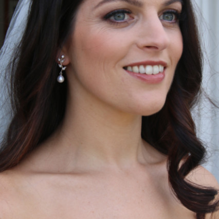  #classic #naturalmakeup #surreywedding #brunettemakeup #brunettebride #softglam